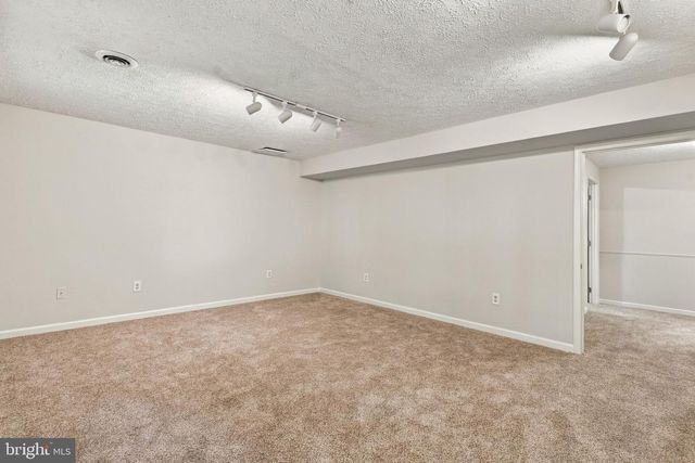 114 SETTLERS CIR, Winchester, VA 22602
