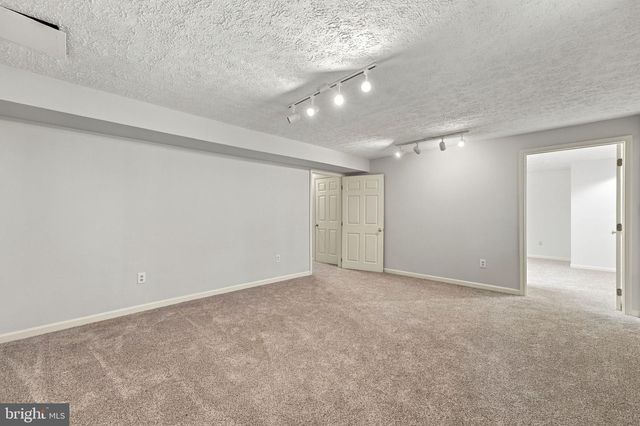 114 SETTLERS CIR, Winchester, VA 22602