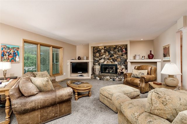 2815 Palm Drive, Billings, MT 59102