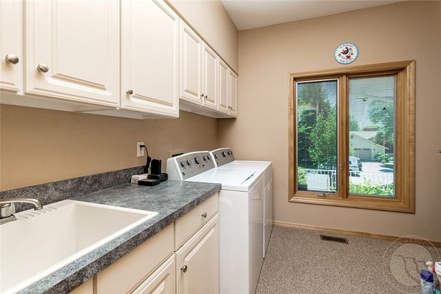 2815 Palm Drive, Billings, MT 59102