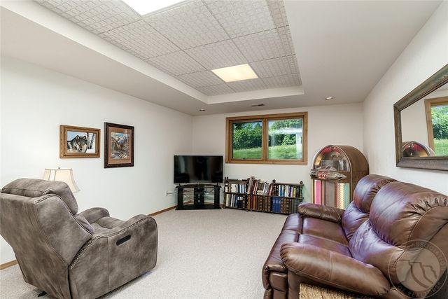 2815 Palm Drive, Billings, MT 59102