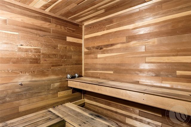 2815 Palm Drive, Billings, MT 59102