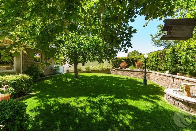 2815 Palm Drive, Billings, MT 59102