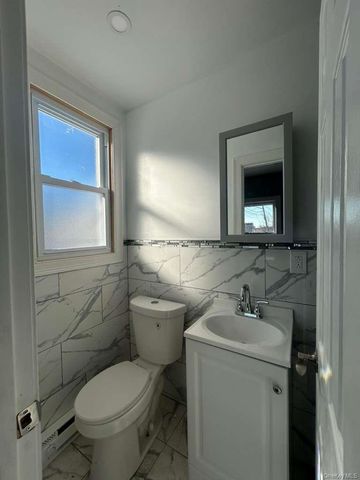 534 Beach 43rd Street, Far Rockaway, NY 11691