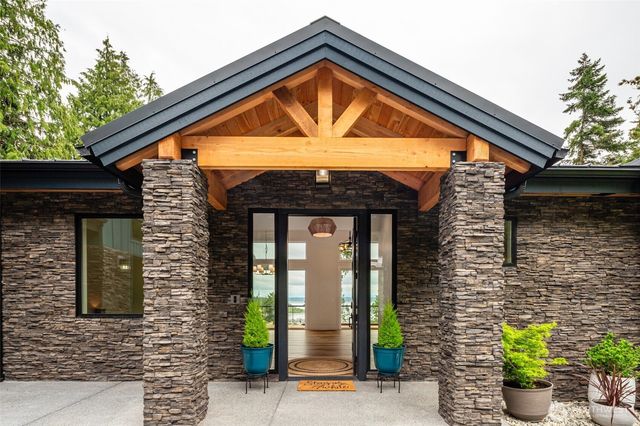 501 Vesper Way, Camano Island, WA 98282