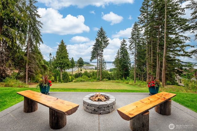 501 Vesper Way, Camano Island, WA 98282