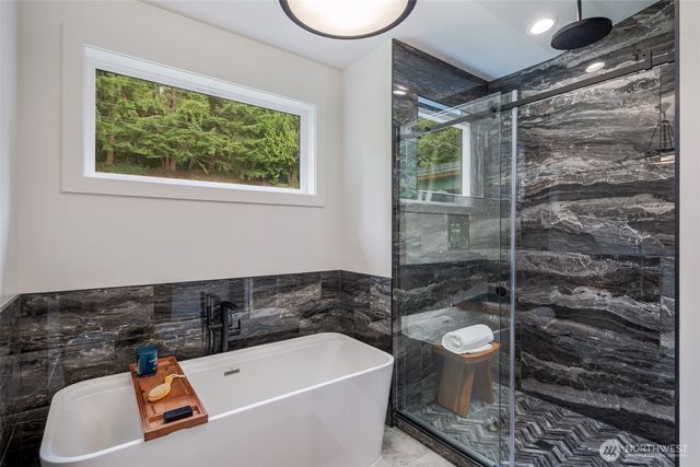 501 Vesper Way, Camano Island, WA 98282