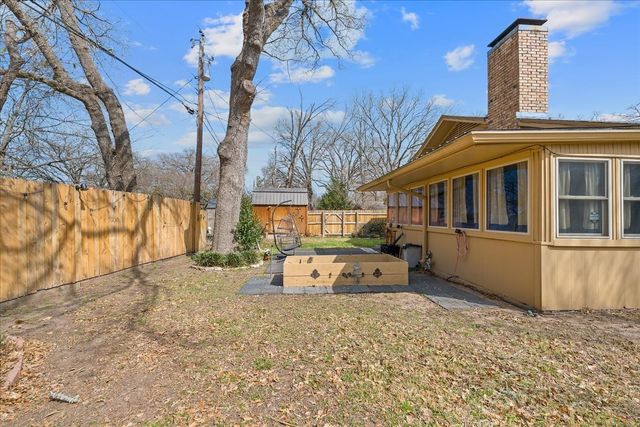 2110 Dartmouth Lane, Corsicana, TX 75110