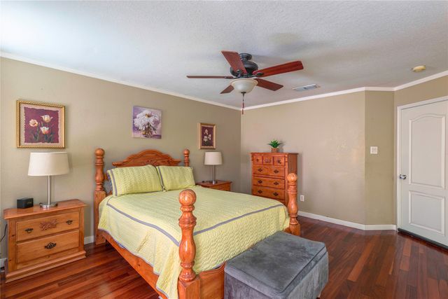 8017 Sartain Drive, Fort Worth, TX 76120