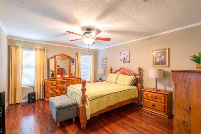 8017 Sartain Drive, Fort Worth, TX 76120