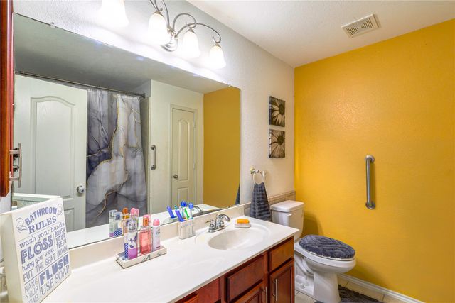 8017 Sartain Drive, Fort Worth, TX 76120
