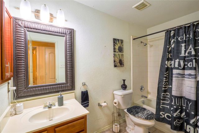 8017 Sartain Drive, Fort Worth, TX 76120