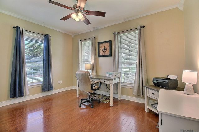 13031 N Ridge Dr, Walker, LA 70785