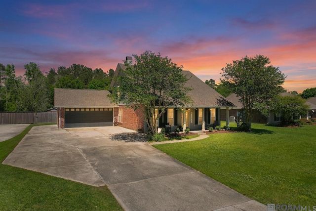 13031 N Ridge Dr, Walker, LA 70785