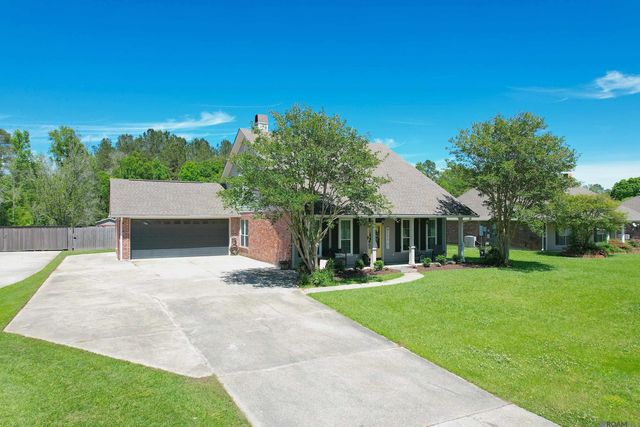 13031 N Ridge Dr, Walker, LA 70785