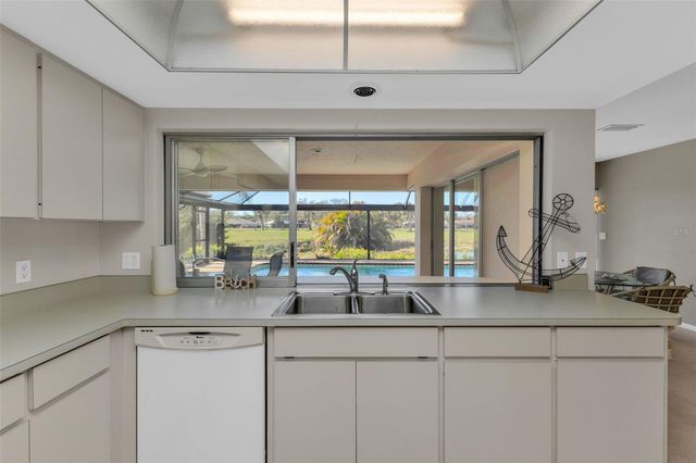 975 N DORAL LANE, Venice, FL 34293