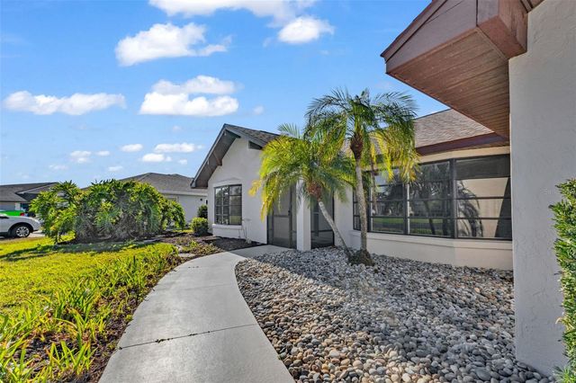 975 N DORAL LANE, Venice, FL 34293