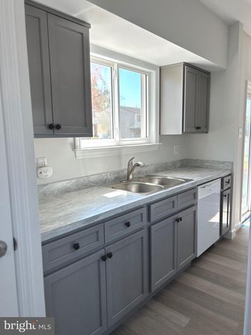 385 ALDEBERAN DR, Sewell, NJ 08080