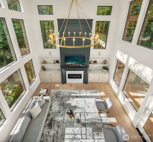 17020 NE 93rd Court, Redmond, WA 98052