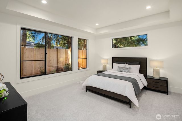 17020 NE 93rd Court, Redmond, WA 98052