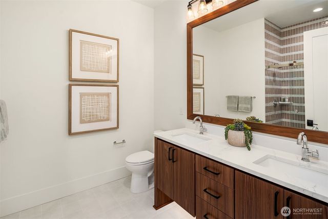 17020 NE 93rd Court, Redmond, WA 98052