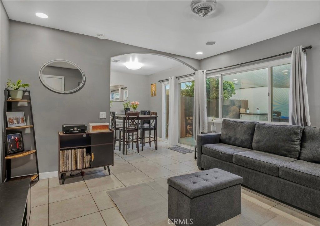 2900 Bradford Place A, Santa Ana, CA 92707 — photo 4