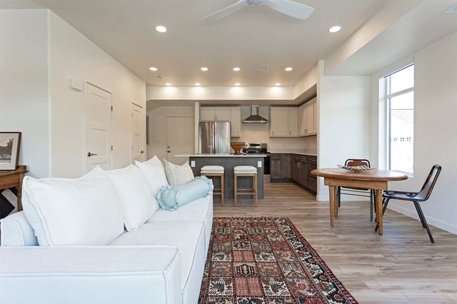 1705 Scott Street H, Missoula, MT 59802