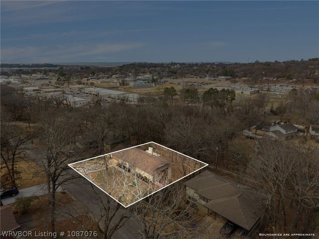 2427 Houston Street, Fort Smith, AR 72901