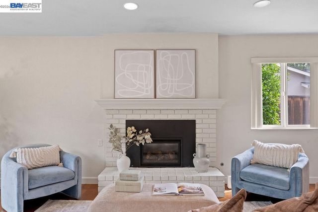 529 Navajo Pl, Danville, CA 94526