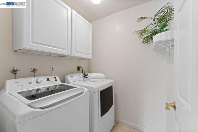 529 Navajo Pl, Danville, CA 94526