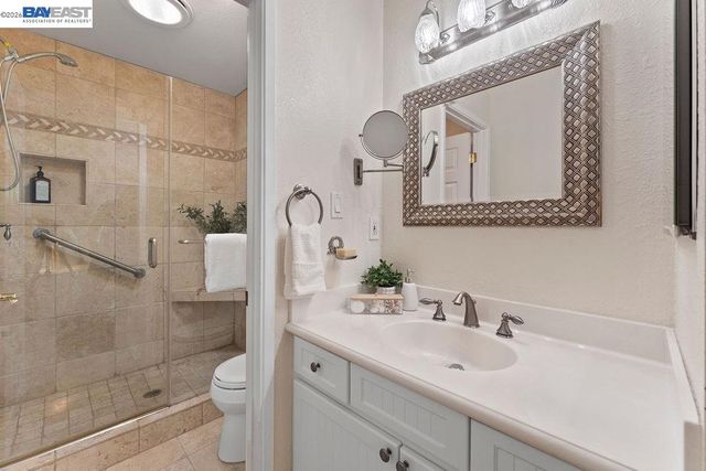 529 Navajo Pl, Danville, CA 94526