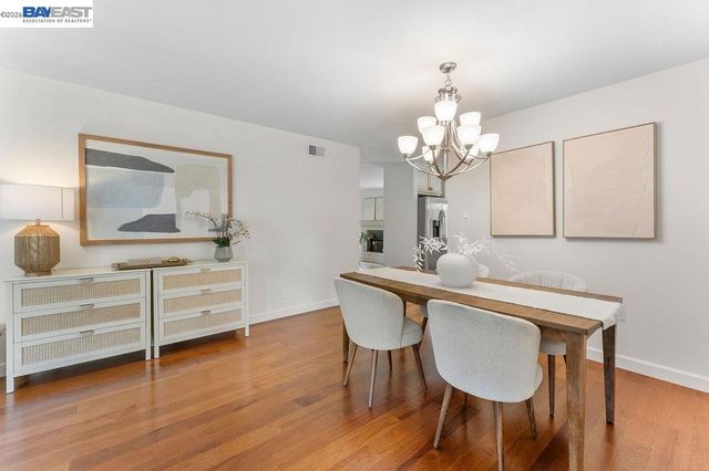 529 Navajo Pl, Danville, CA 94526