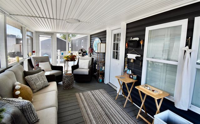 1525 Tanglewood Dr., North Myrtle Beach, SC 29582