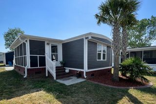 1525 Tanglewood Dr., North Myrtle Beach, SC 29582