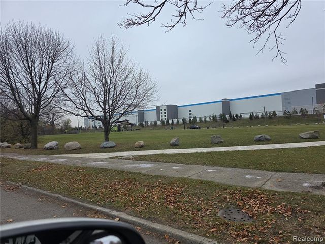 528 Adeline Street, Highland Park, MI 48203