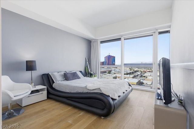 4471 Dean Martin Drive 1010, Las Vegas, NV 89103