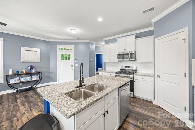 1095 Chicory Trace, Lake Wylie, SC 29710