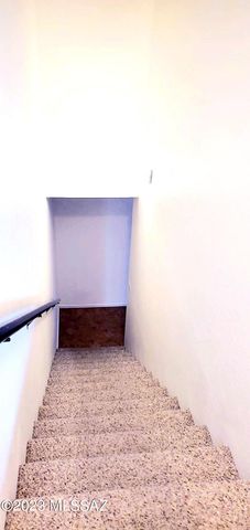 10126 E Arizmo Street, Tucson, AZ 85748