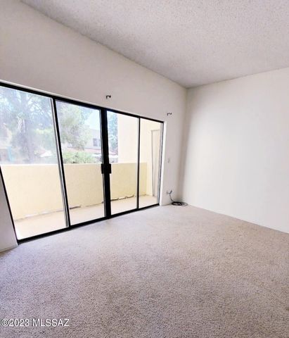 10126 E Arizmo Street, Tucson, AZ 85748