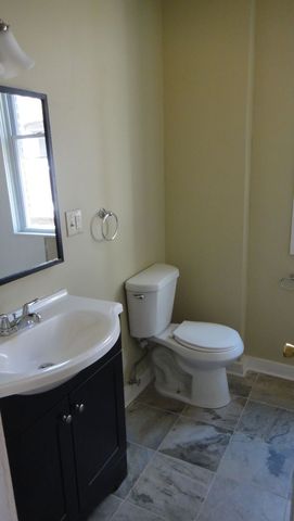 4141 W Jackson Boulevard, Chicago, IL 60624