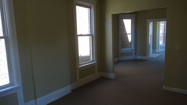 4141 W Jackson Boulevard, Chicago, IL 60624