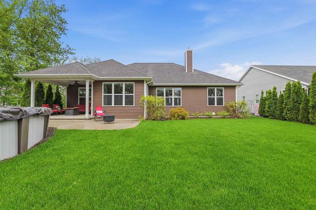 1355 Greystone Drive, Plymouth, WI 53073