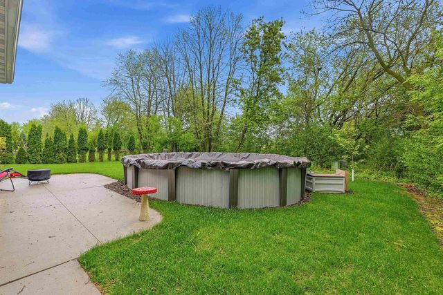 1355 Greystone Drive, Plymouth, WI 53073