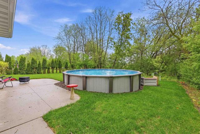 1355 Greystone Drive, Plymouth, WI 53073