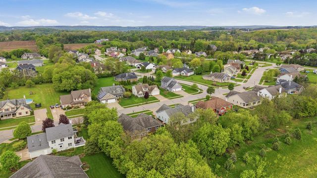 1355 Greystone Drive, Plymouth, WI 53073