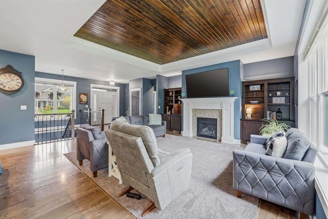 1355 Greystone Drive, Plymouth, WI 53073