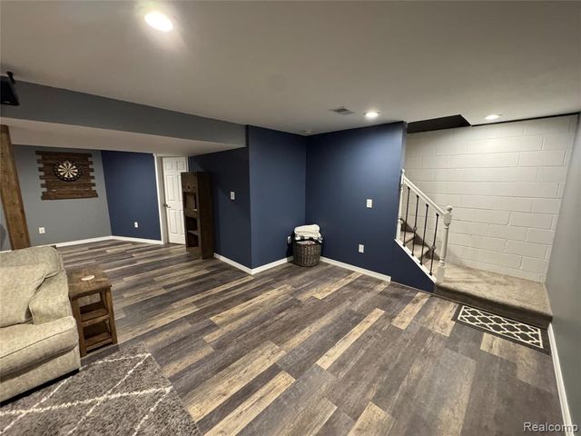 1712 Peppermill Road, Lapeer, MI 48446