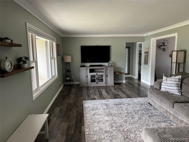 1712 Peppermill Road, Lapeer, MI 48446