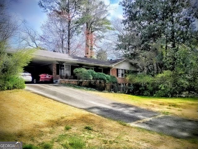 1663 Colebrook Circle, Decatur, GA 30033