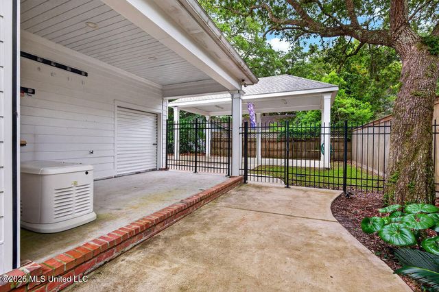 125 Espy Avenue, Pass Christian, MS 39571